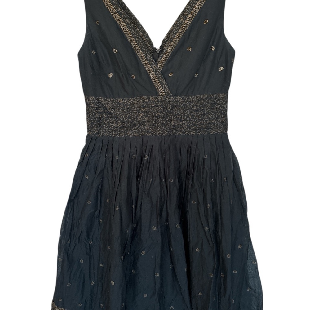 Isaac Mizrahi for Target, size 8 black and gold dress.